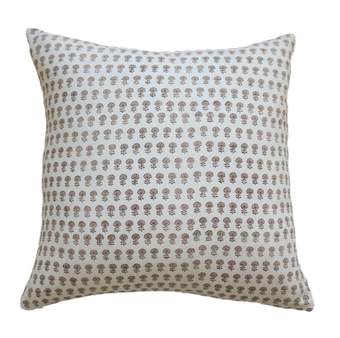 Willa Pillow Cover