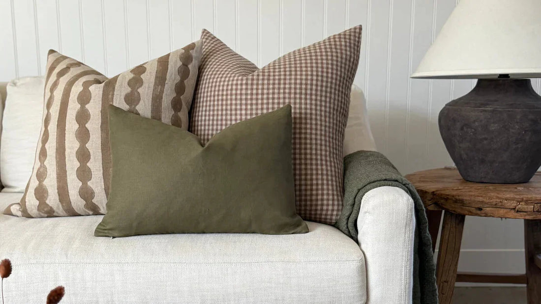 How to Layer Pillows and Throws for a Fall-Ready Sofa