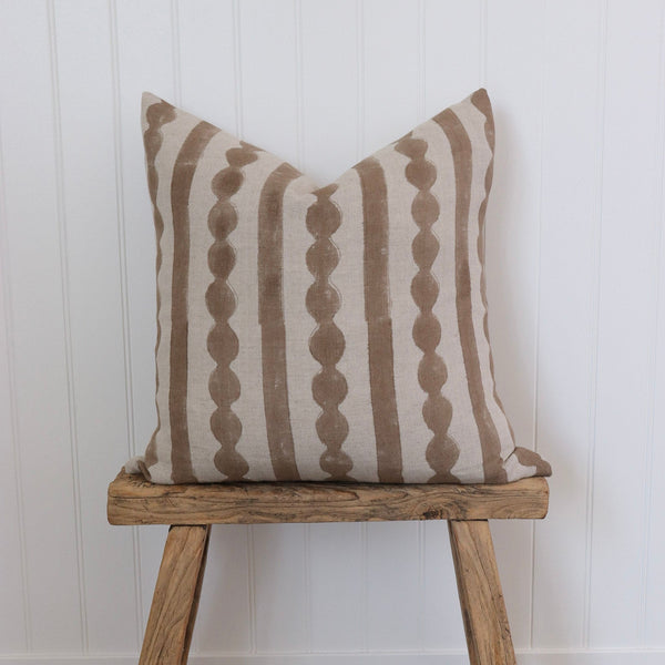 Griffin Pillow Cover
