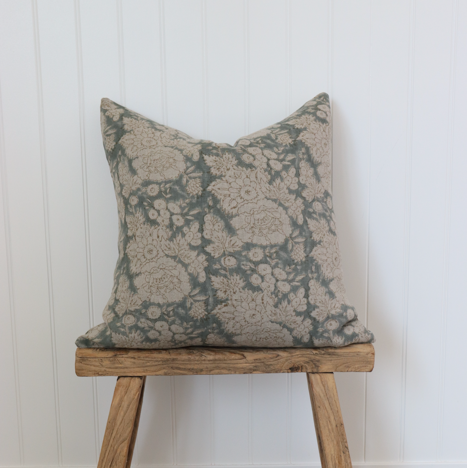 Nellie Floral Pillow Cover