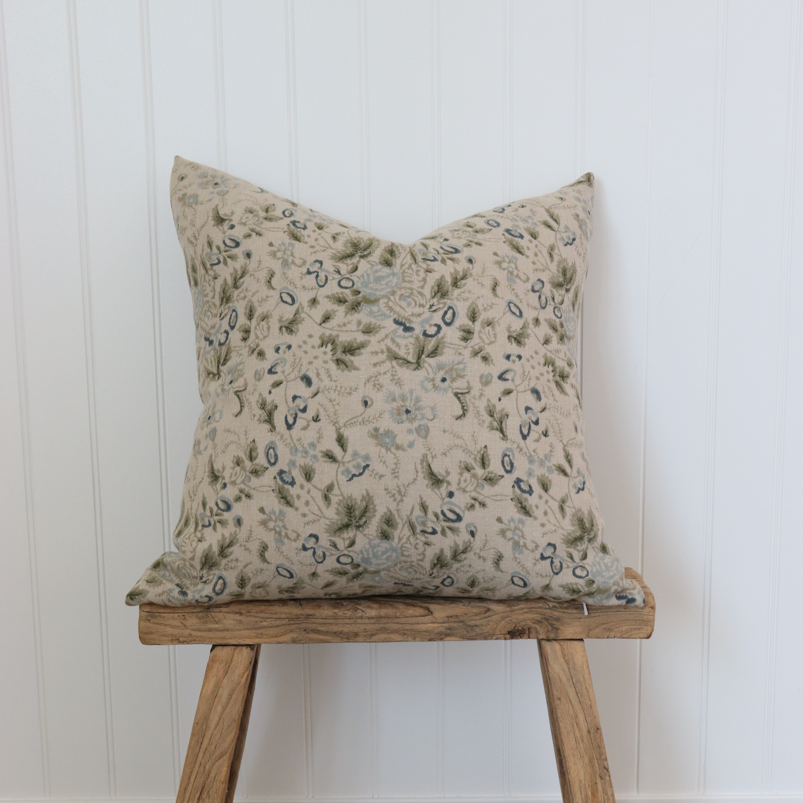 Fiona Floral Pillow Cover